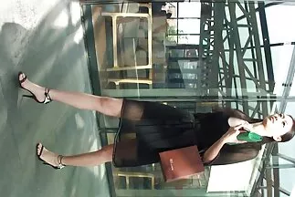cưỡi con gà sex nhat x trống của mình.