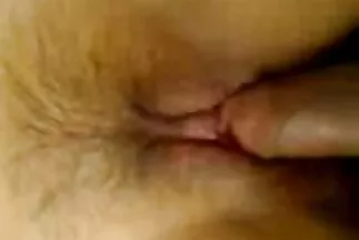 Hai người da đen nói chuyện với cô gái nóng bỏng Nikki se x nhat ban Delano.