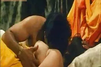 Cô gái và chàng trai tóc đỏ. phim se x nhât