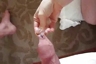 Aubrey trong bộ đồ lót màu hồng se x nhat moi không đơn giản như vậy.