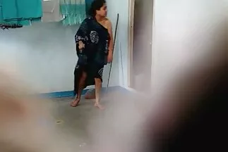Milena Velba để hai cô gái châu Á Hitomi se x nhat ban và Okita đi học thêm